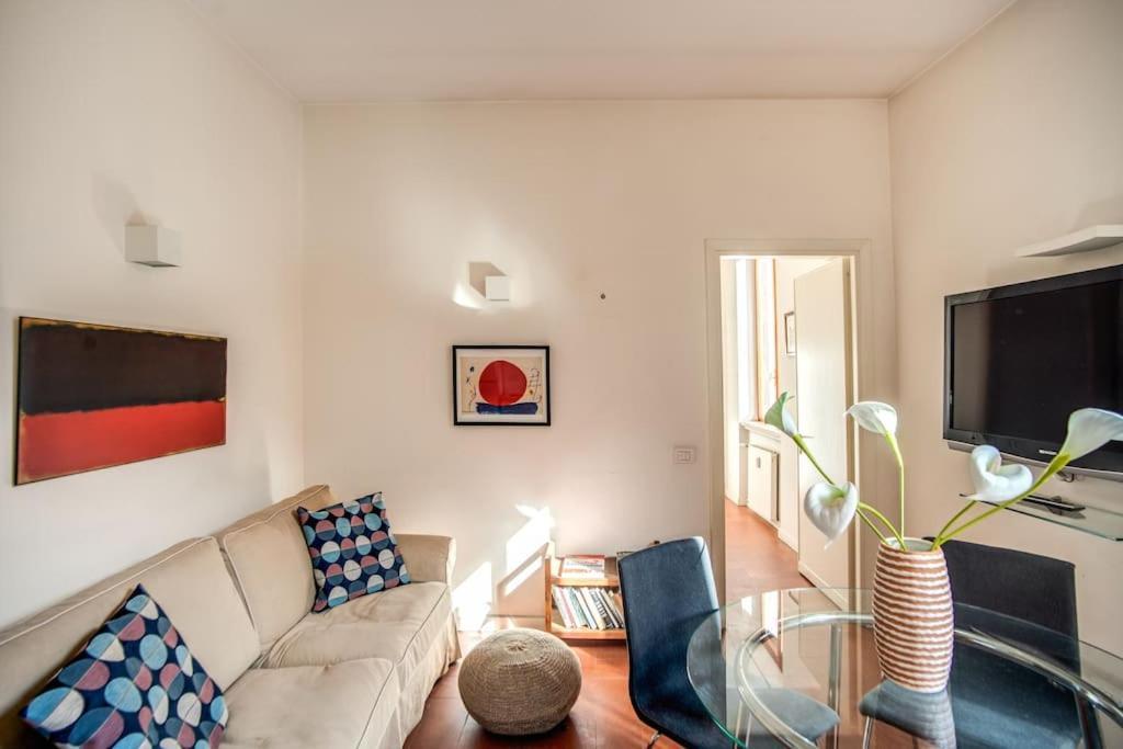 Charming House By The Colosseum Appartamento *